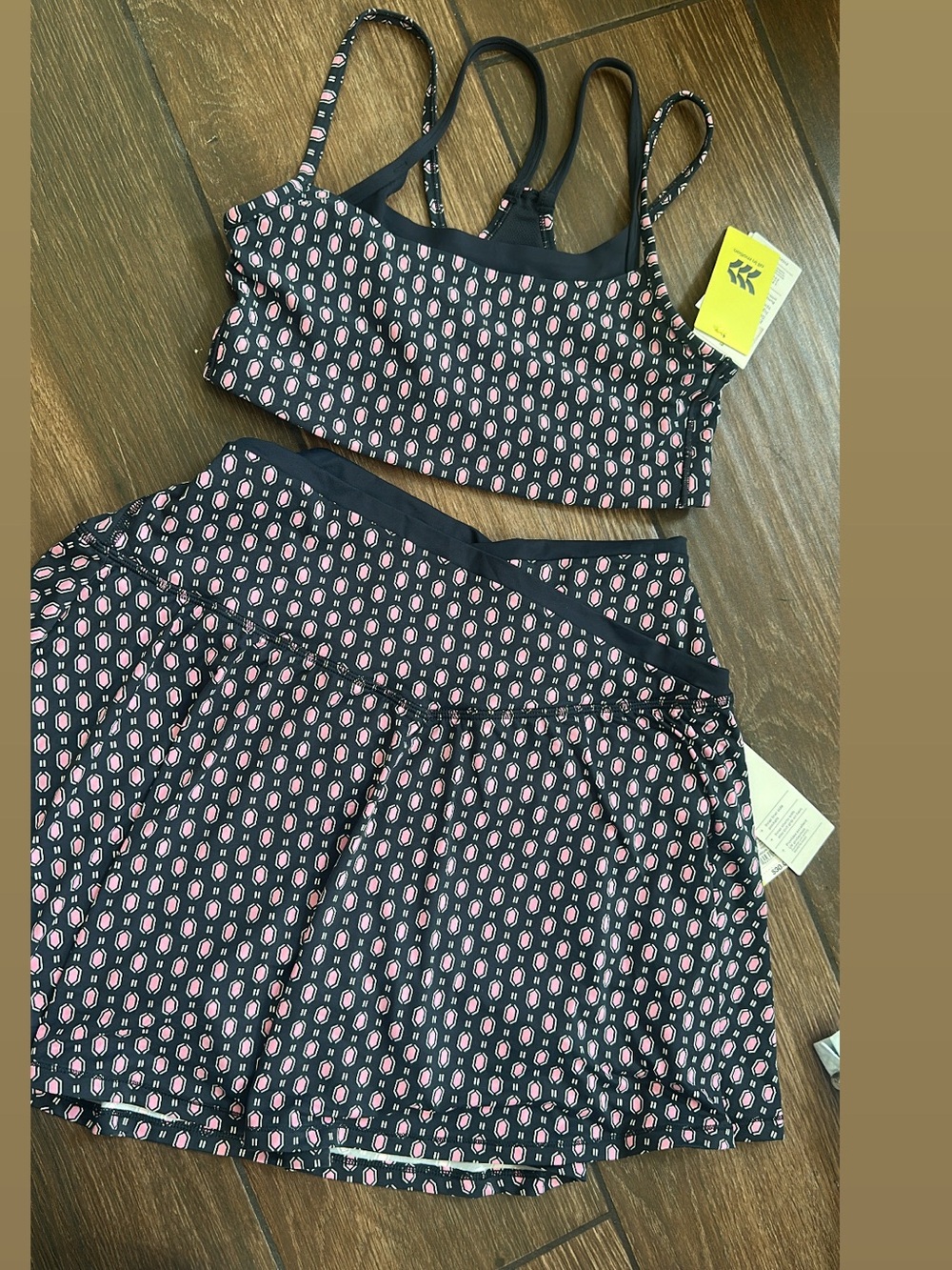 All in motion Women’s navy & Pink Printed Athletic Skirt and sport bra ( set )